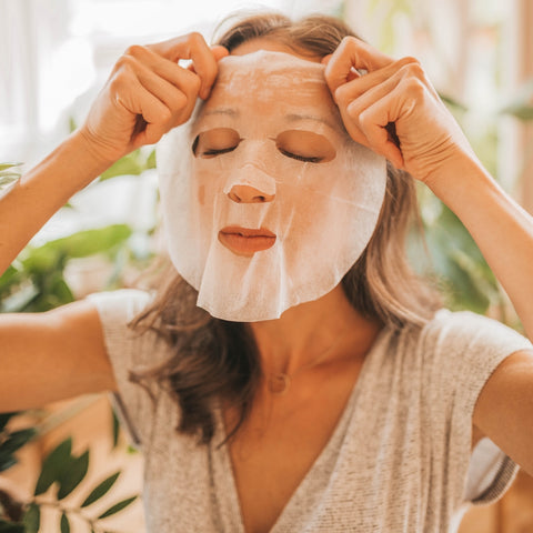 Revitalize your skin with revitalizing masks 